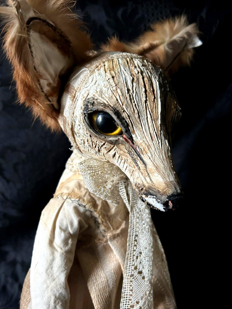 MORELIA Fox Sculpture – Hip Hip Decay