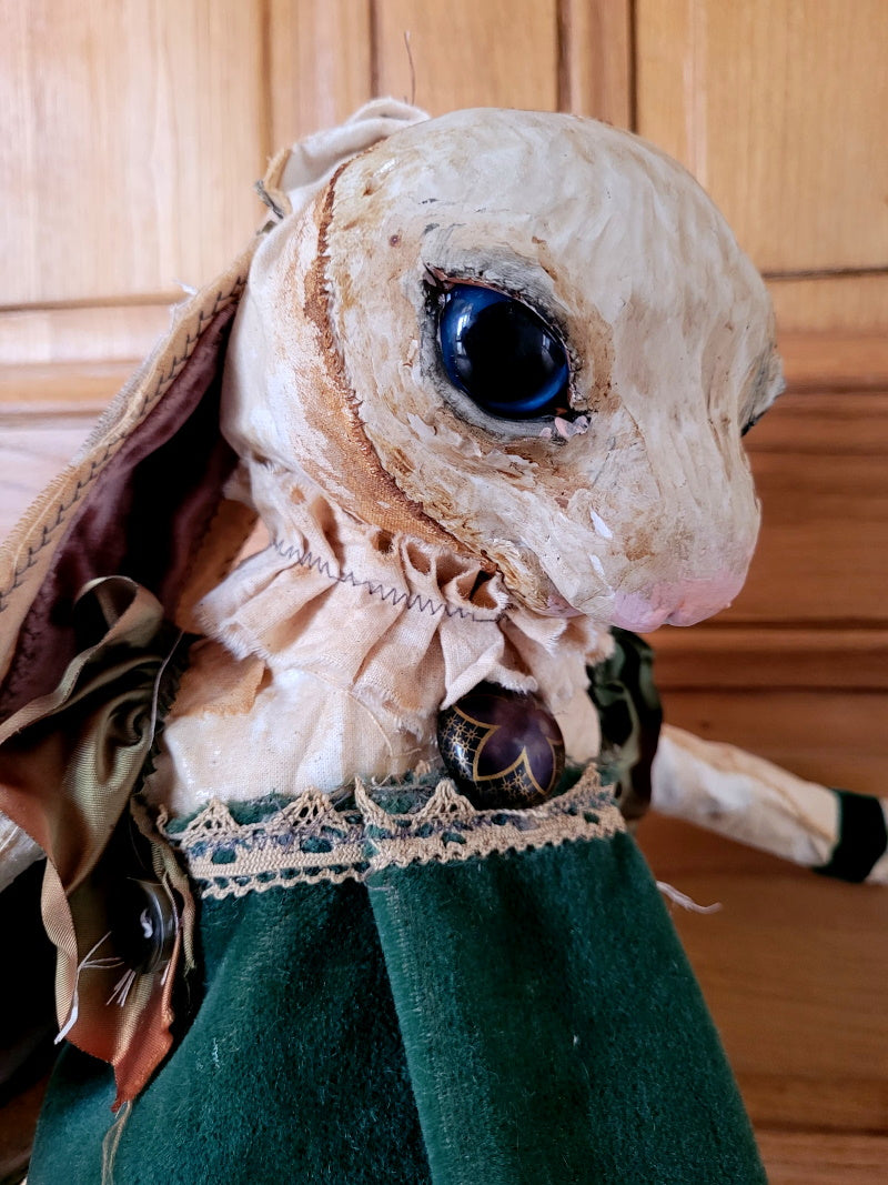 Anaglypta Rabbit Sculpture – Hip Hip Decay