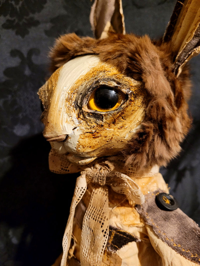ANATOLIA Rabbit Sculpture – Hip Hip Decay