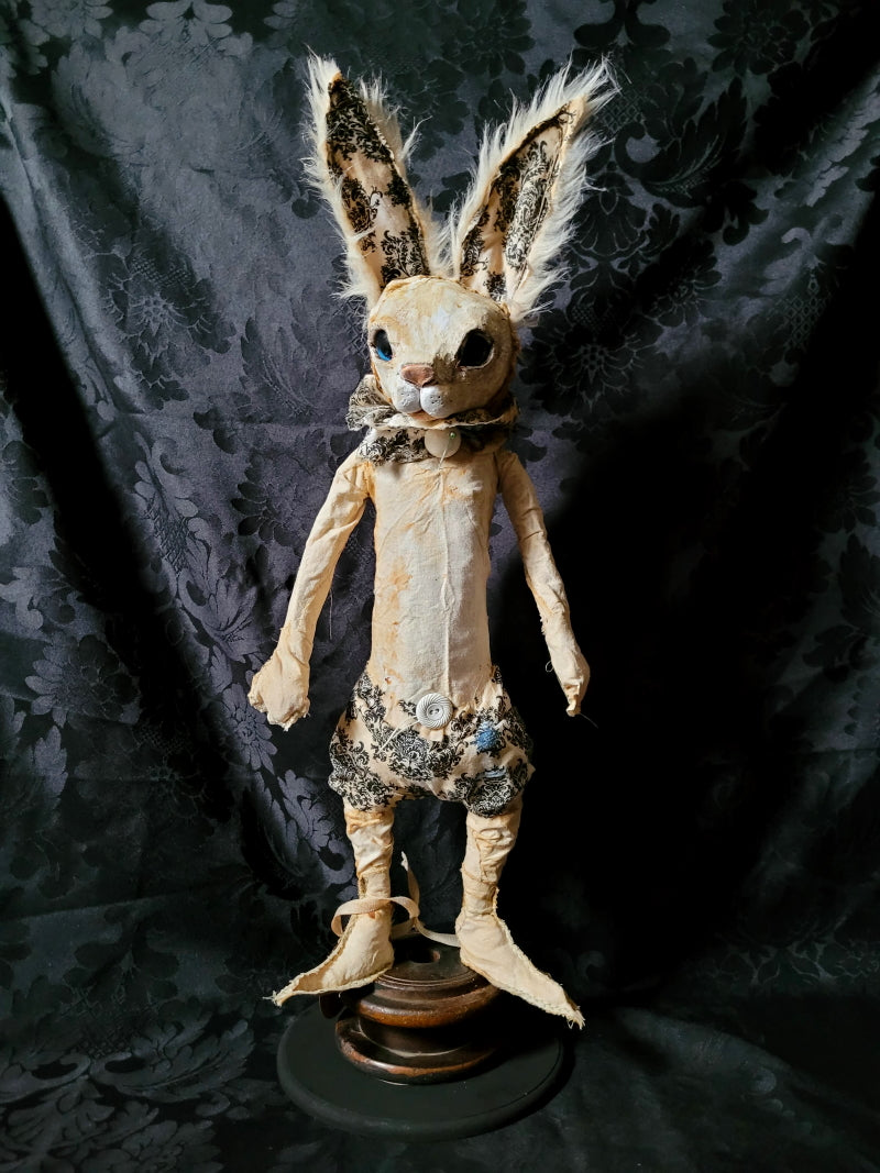 BASELLA Rabbit Sculpture