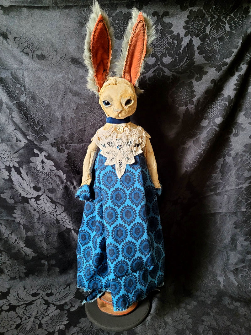 BESSWELL Rabbit Sculpture
