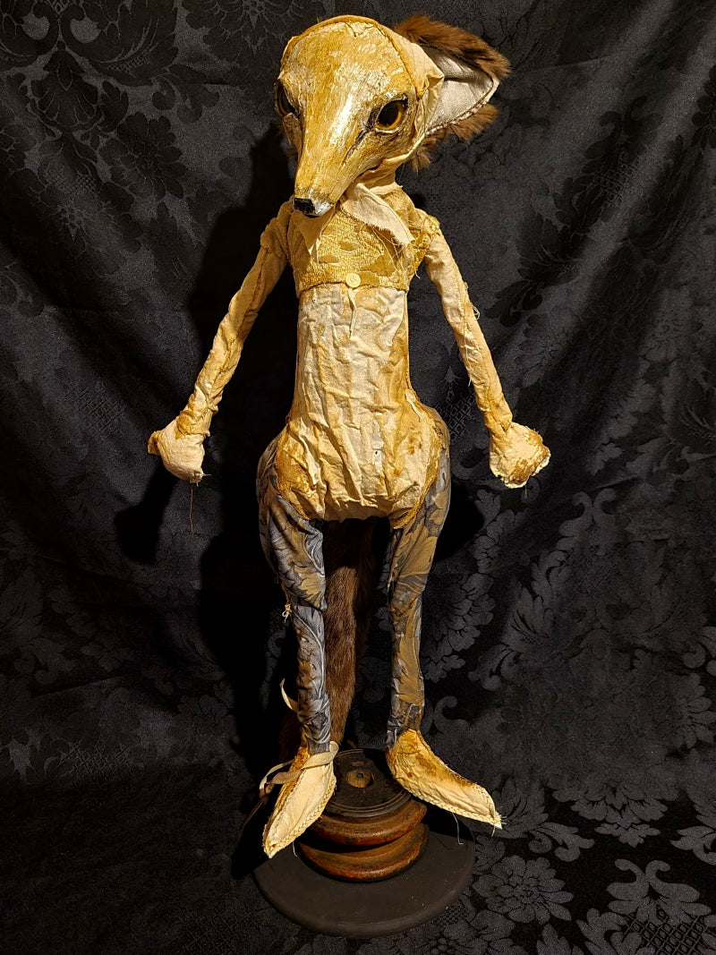 Charleroy Fox Sculpture