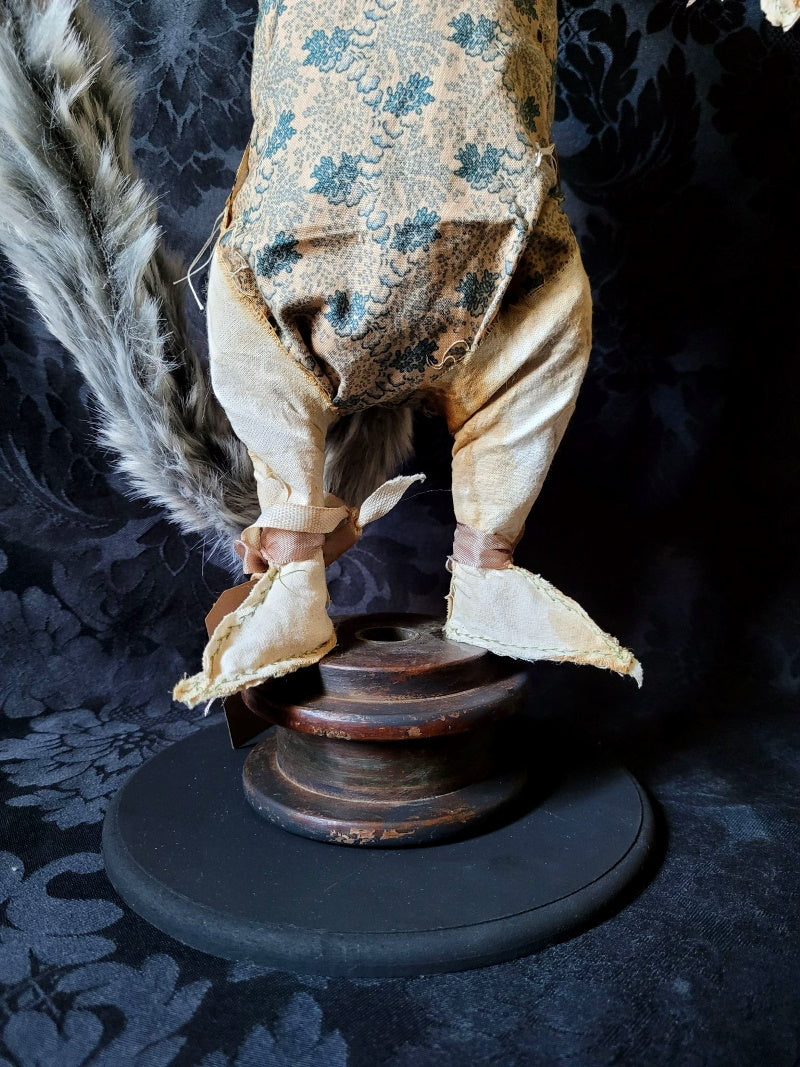 HIGGINS Possum Sculpture