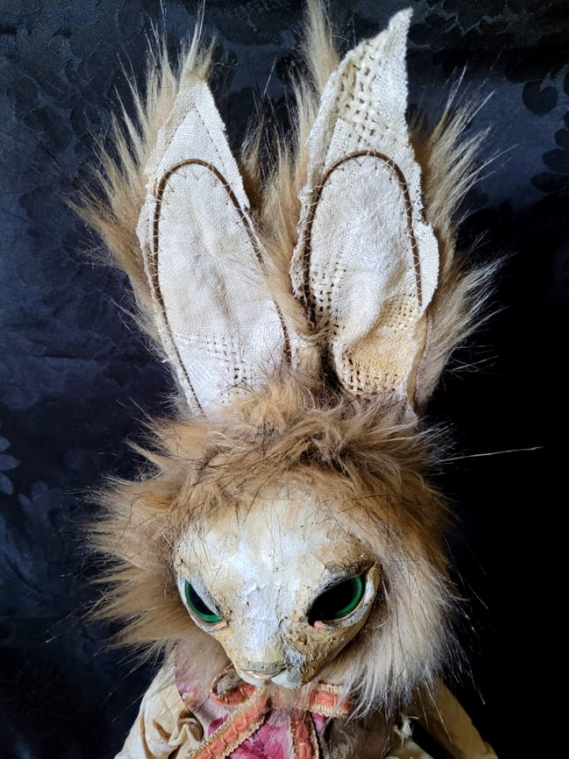 MORGANGRUSS Rabbit Sculpture