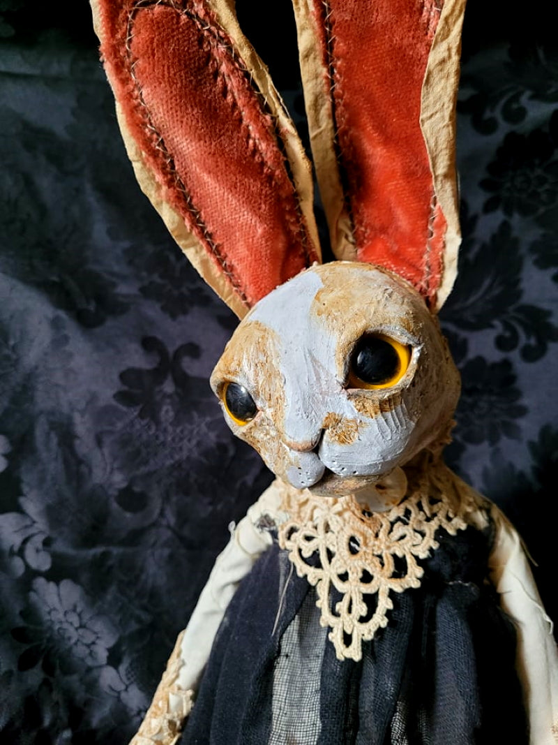 SAIDEH Rabbit Sculpture