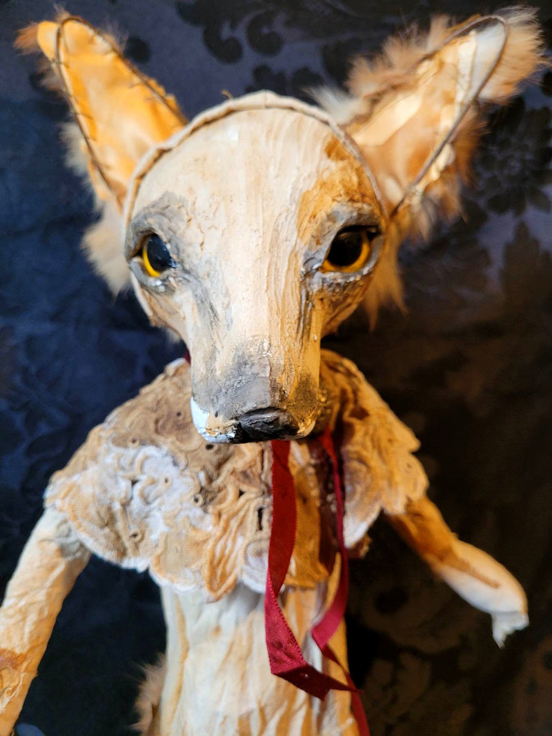 SNODSBURY Fox Sculpture