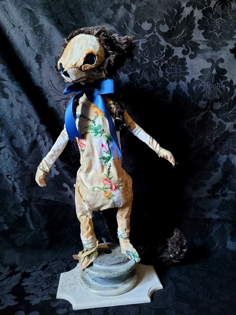 THISIAN Possum Sculpture