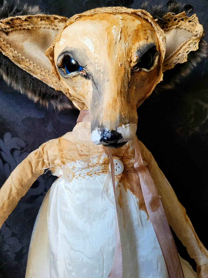 WHISTONELLE Fox Sculpture