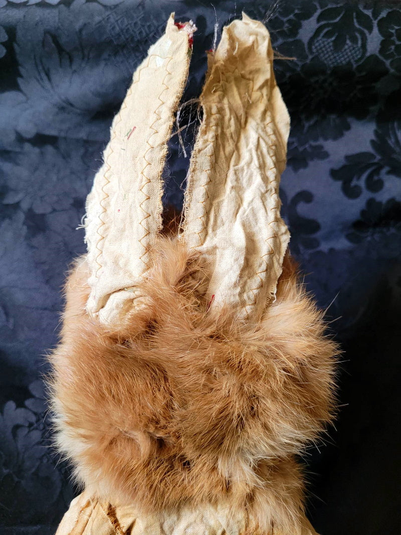 WORMLEY Rabbit Sculpture – Hip Hip Decay